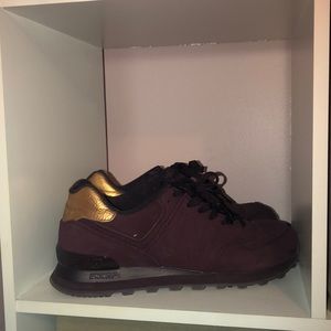 New Balance Sneakers size 8 Women’s